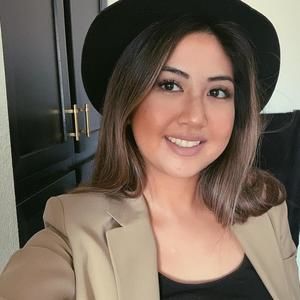Meet your Posher, Angelica